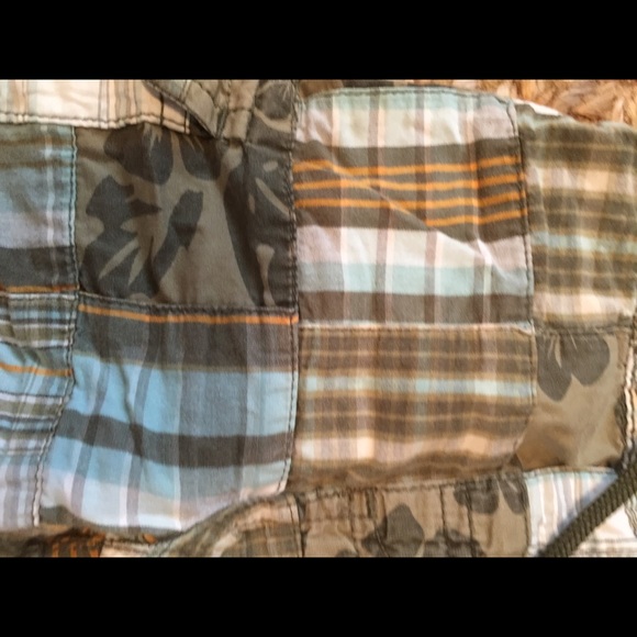 Boys Gymboree Shorts - Picture 2 of 5